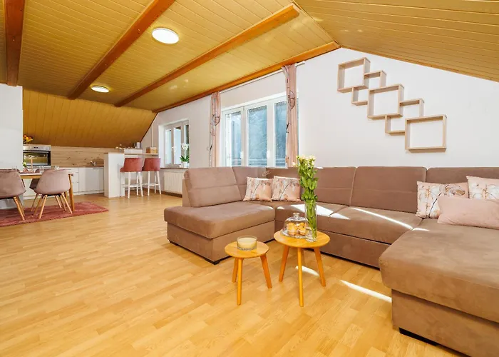 Andelic- 1 Apartamento *