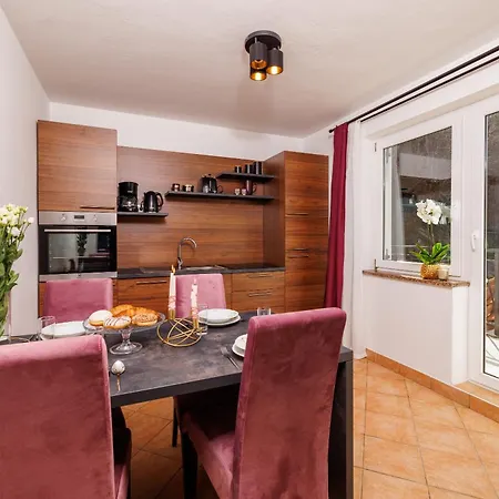 Apartment Andelic- 1 Fuzine